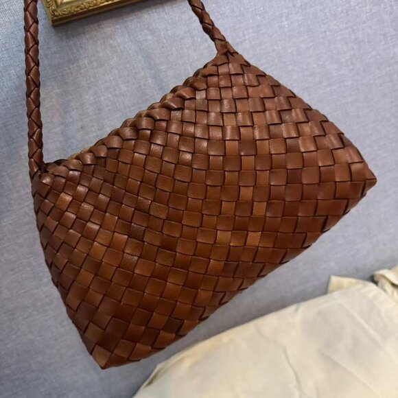 Dragon Diffusion Brown Woven Leather Bag w/ Dust Bag – Lightweight & Roomy - Picture 12 of 12